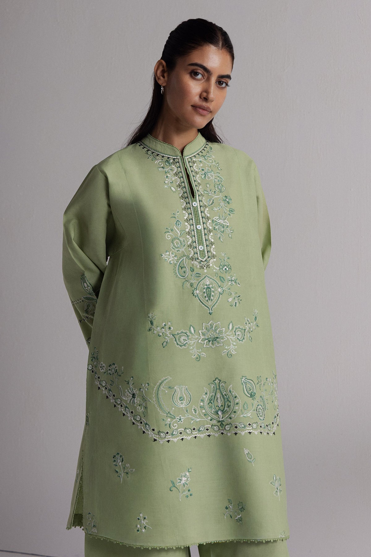 NEELAM-4B