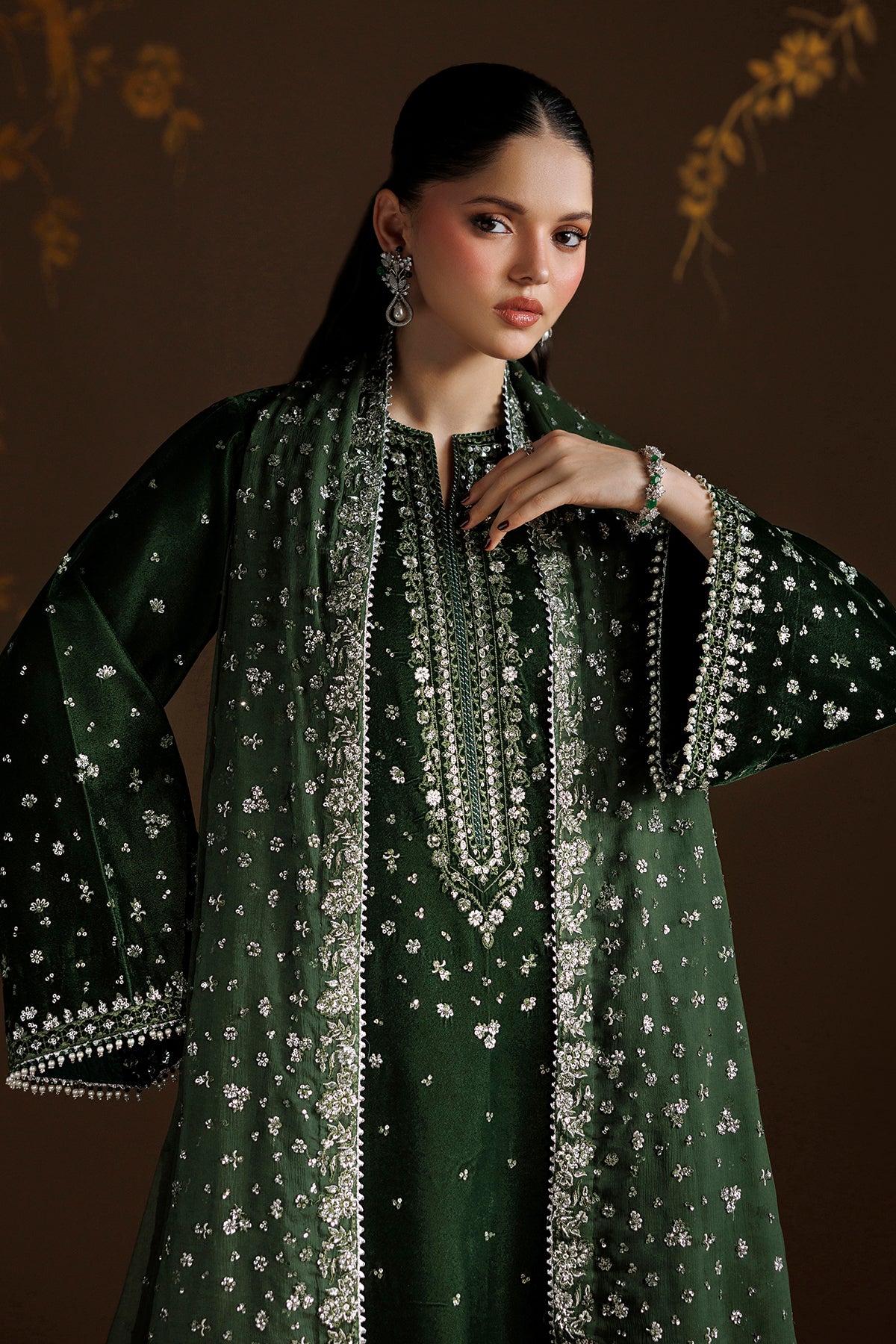 EMBROIDERED VELVET UF-4545
