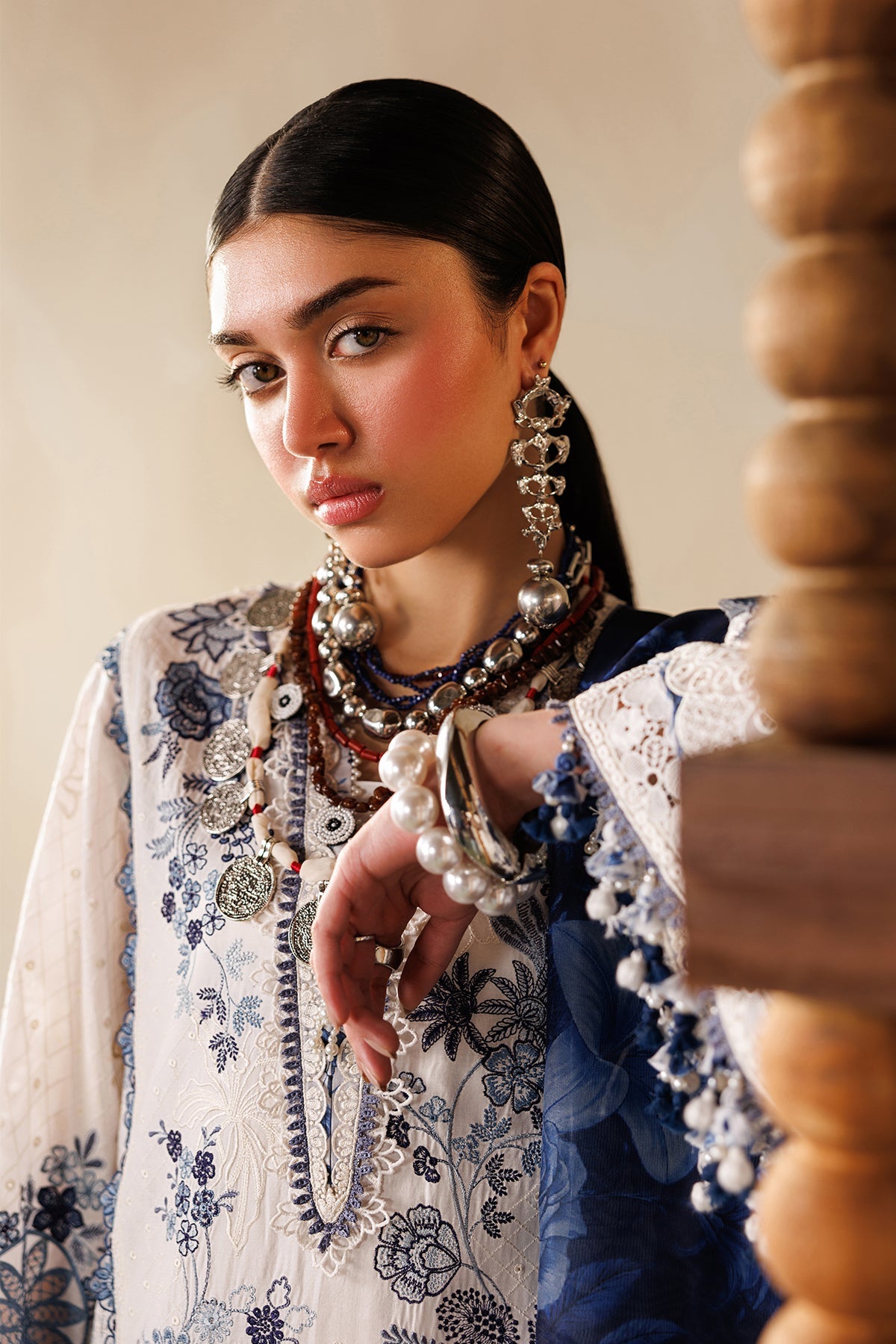 EMBROIDERED LAWN EL26-D06 UNSTITCHED