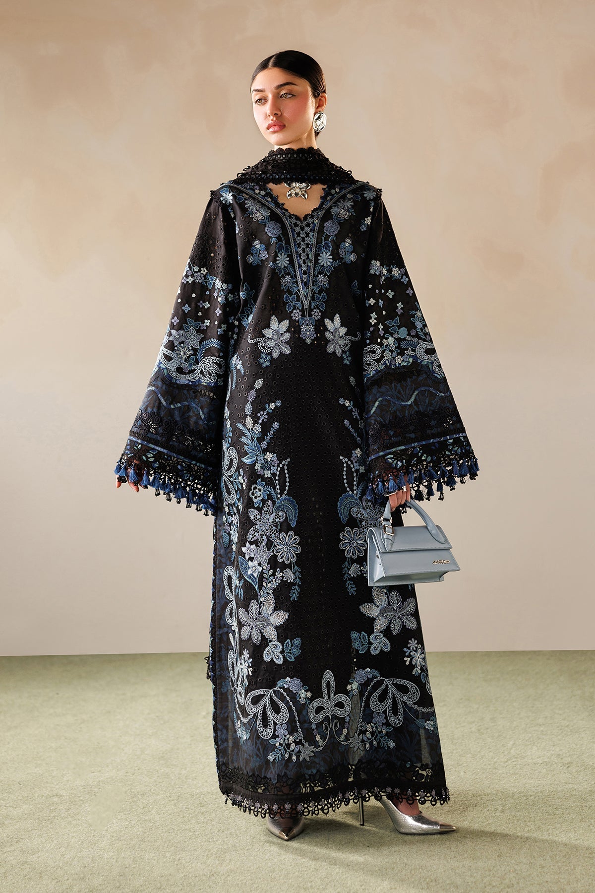 EMBROIDERED LAWN EL26-D08 UNSTITCHED