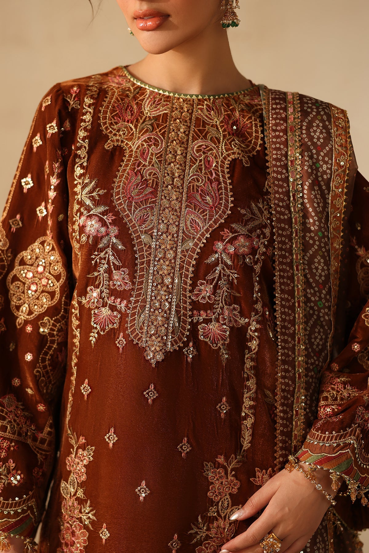 EMBROIDERED VELVET UF-4317