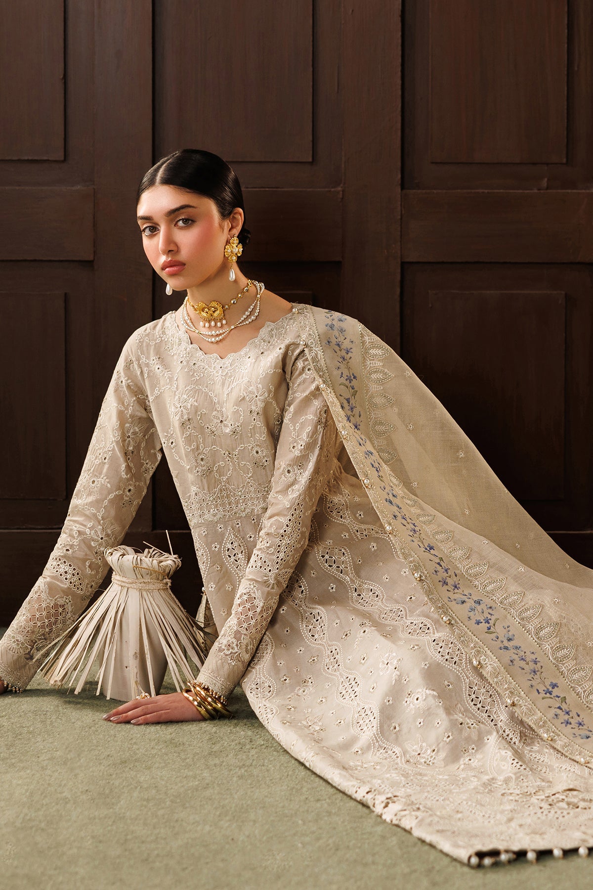 EMBROIDERED LAWN EL26-D03 UNSTITCHED
