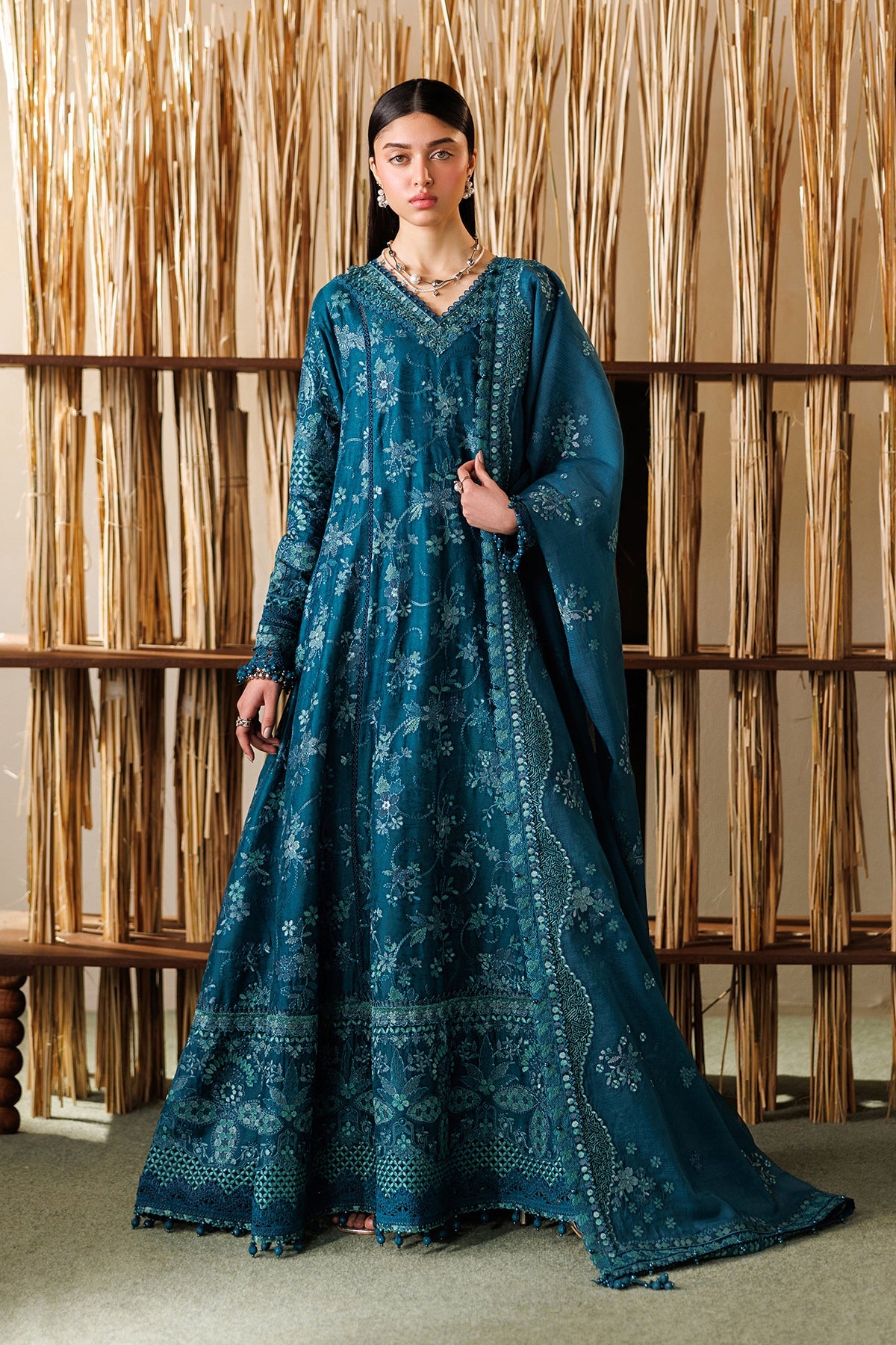 EMBROIDERED LAWN EL26-D04 UNSTITCHED