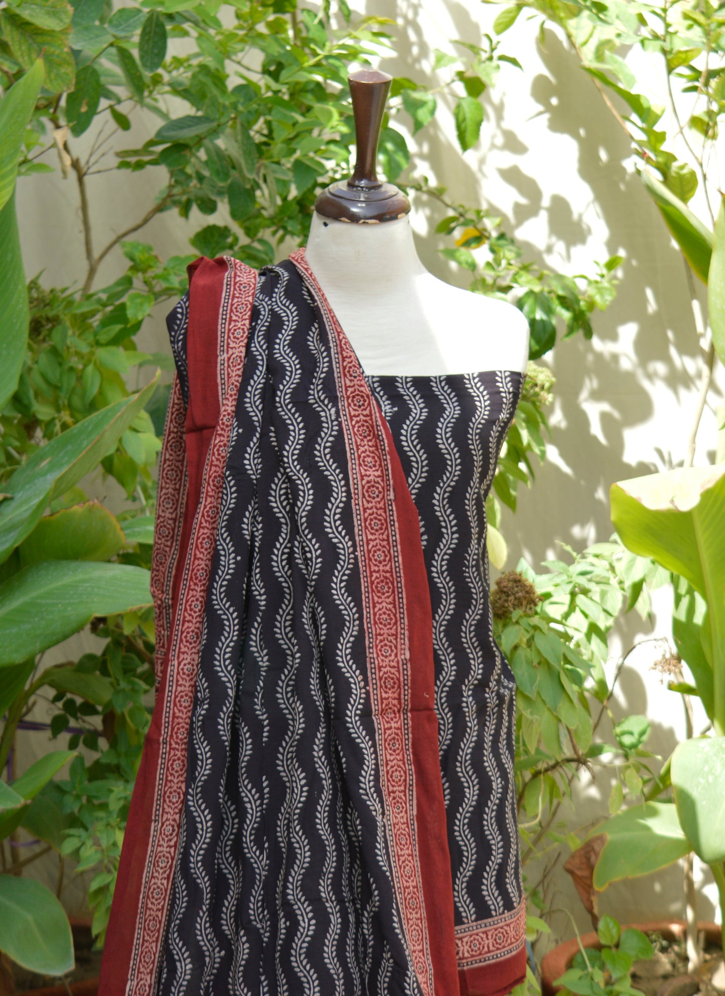 Ajrak Black Bel – Unstitched Lawn Two-Piece (Shirt & Dupatta)