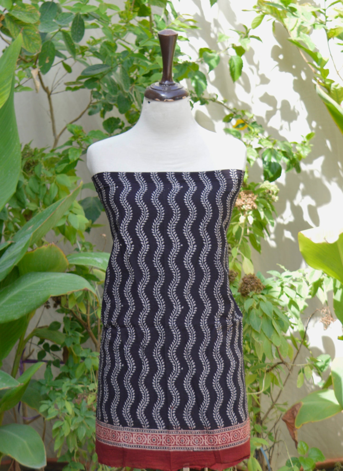 Ajrak Black Bel – Unstitched Lawn Two-Piece (Shirt & Dupatta)