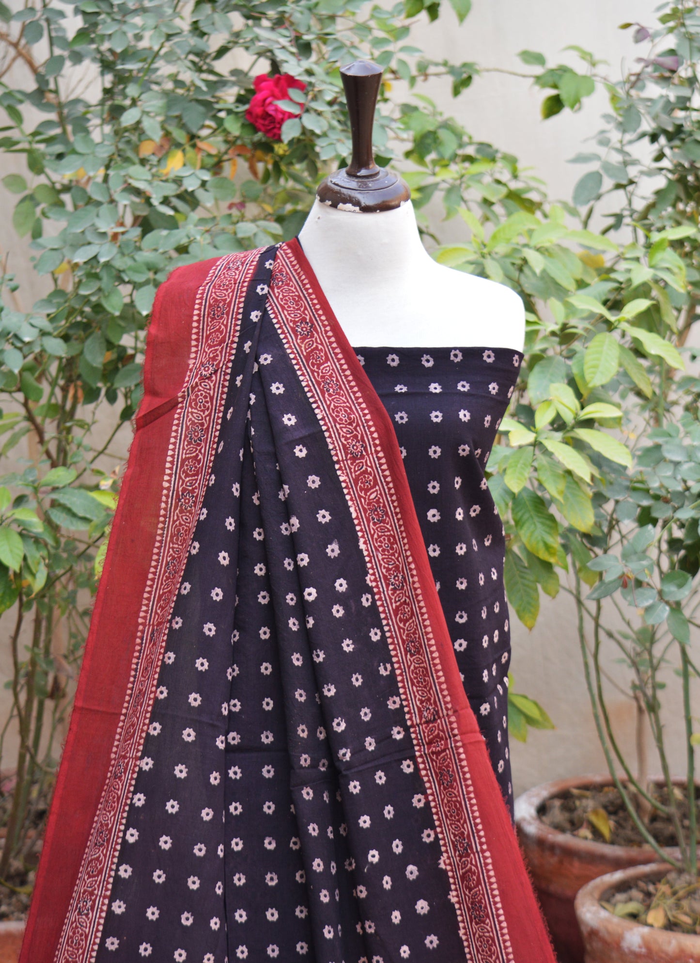Ajrak Design Dress Cosmic Diamonds – Organic Dye Hand Block Printed Lawn Two-Piece (Shirt & Dupatta)