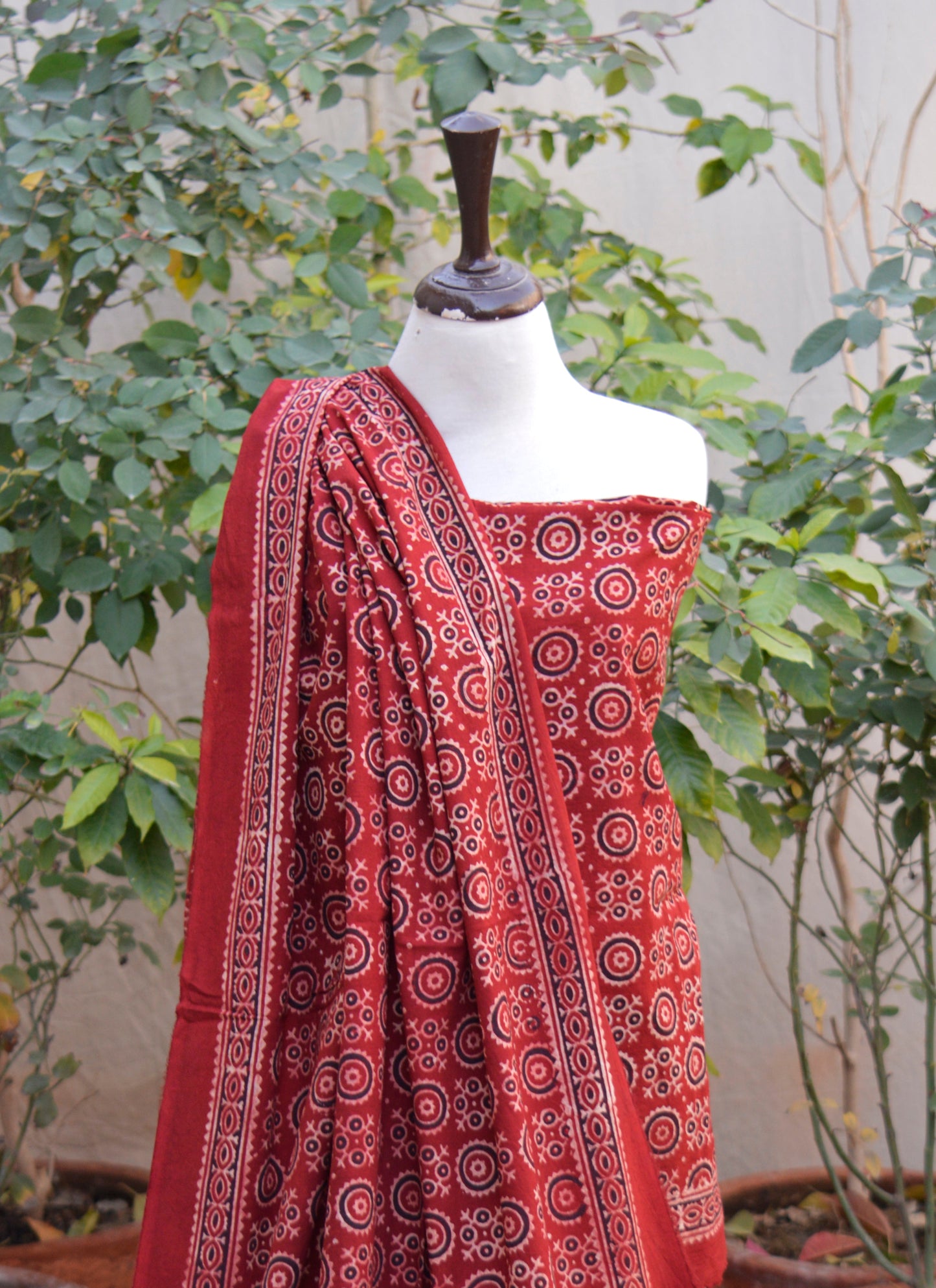 Ajrak Design Dress Floranza – Luxury Organic Dye Hand Block Printed Two-Piece Lawn