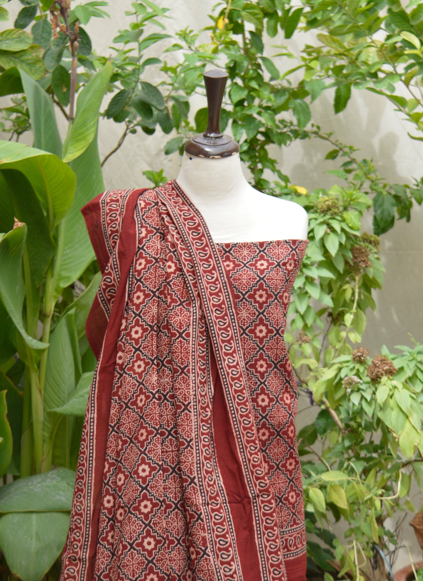 Ajrak Design Dress Kashigar – Luxury Organic Dye Hand Block Printed Two-Piece