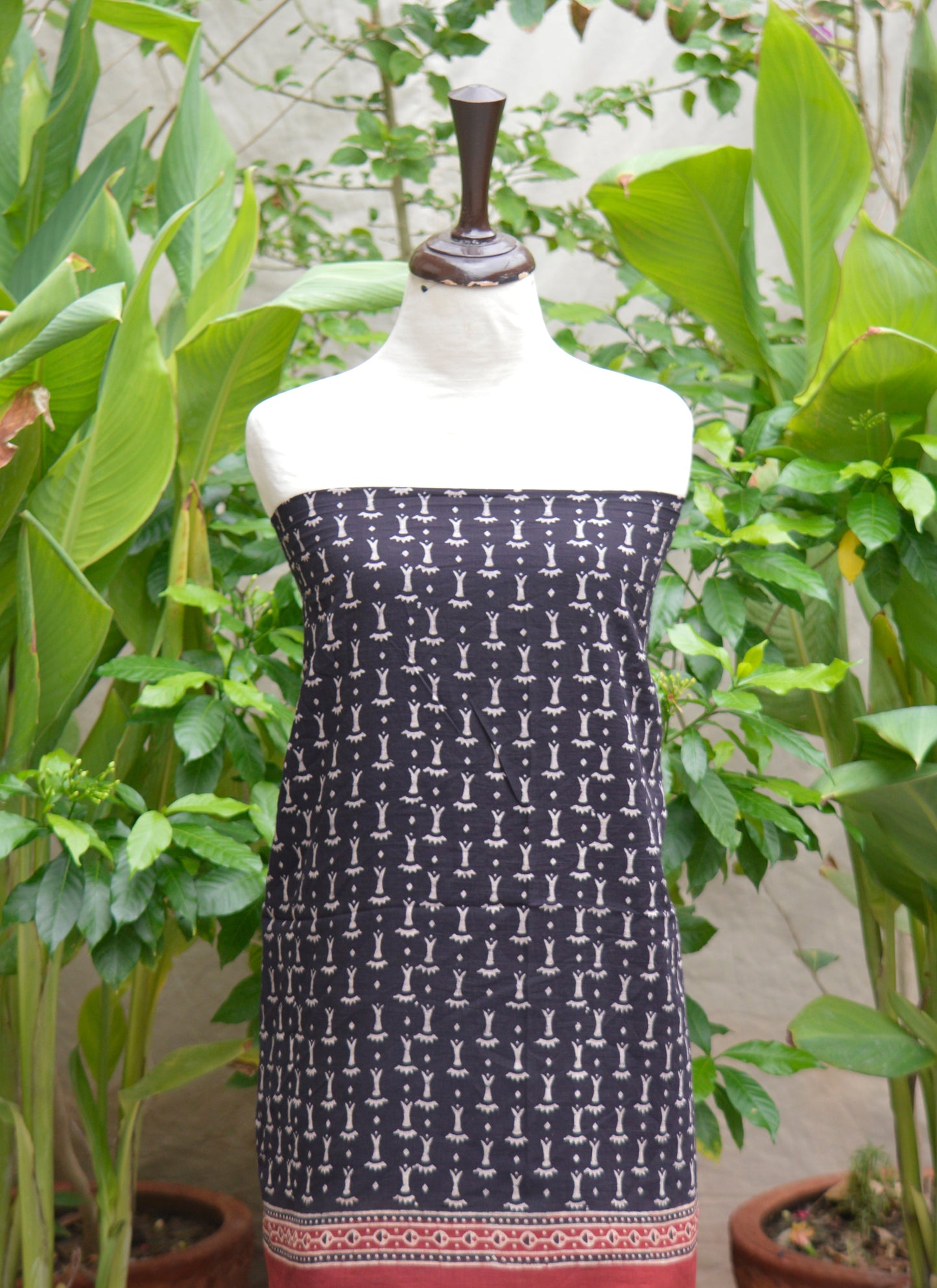 Organic Dye Hand Block Printed Ajrak Black Contrast Bone Two-Piece – Unstitched Lawn Fabric