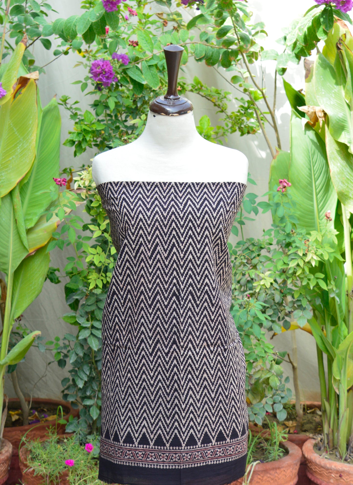 Ajrak Design Dress ZigZag – Organic Dye Hand Block Printed Two-Piece (Lawn)