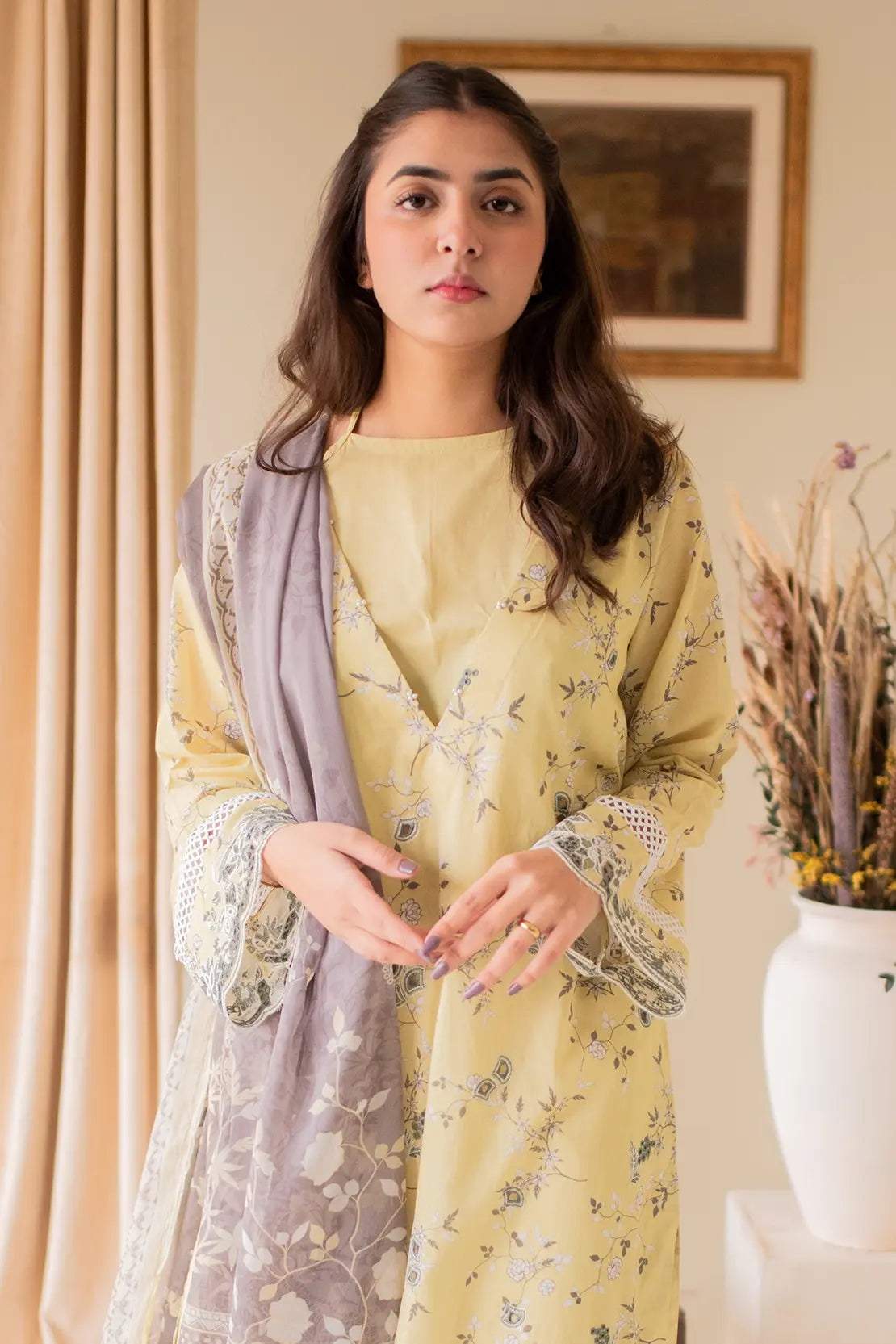 3 Piece - Embroidered Lawn - 8198