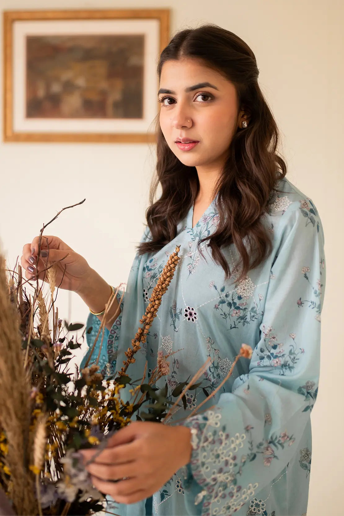 3 Piece - Embroidered Lawn - 8199