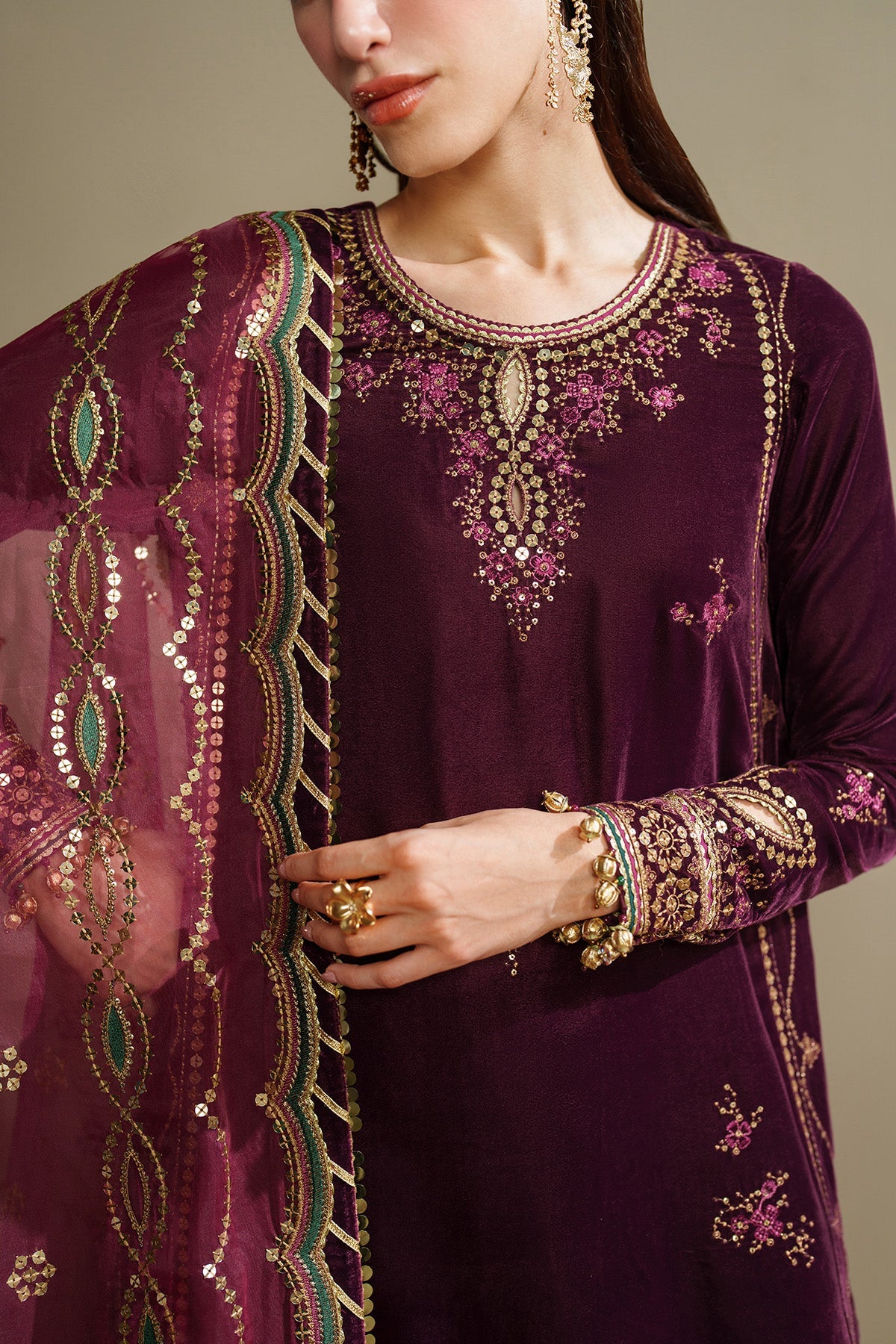 Embroidered Velvet Formal VVF D-4