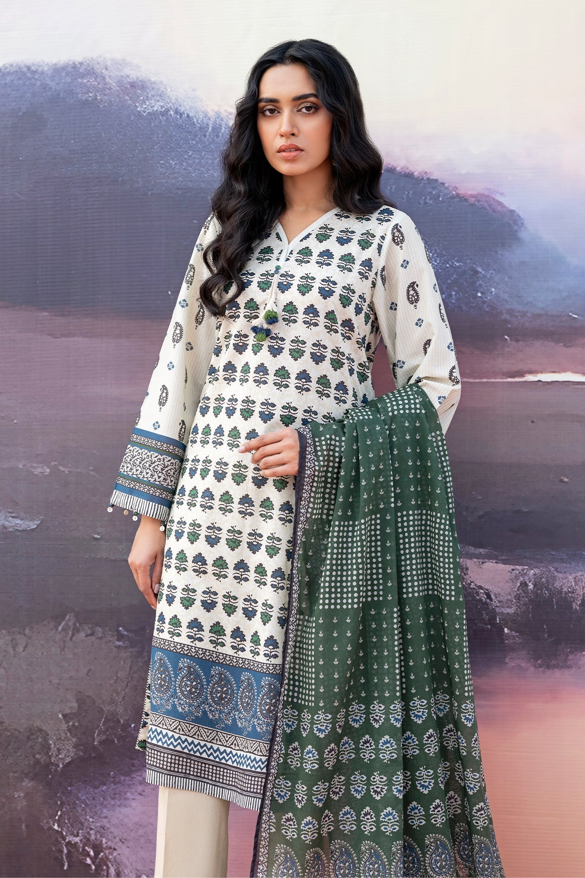 Printed Lawn 3 Piece