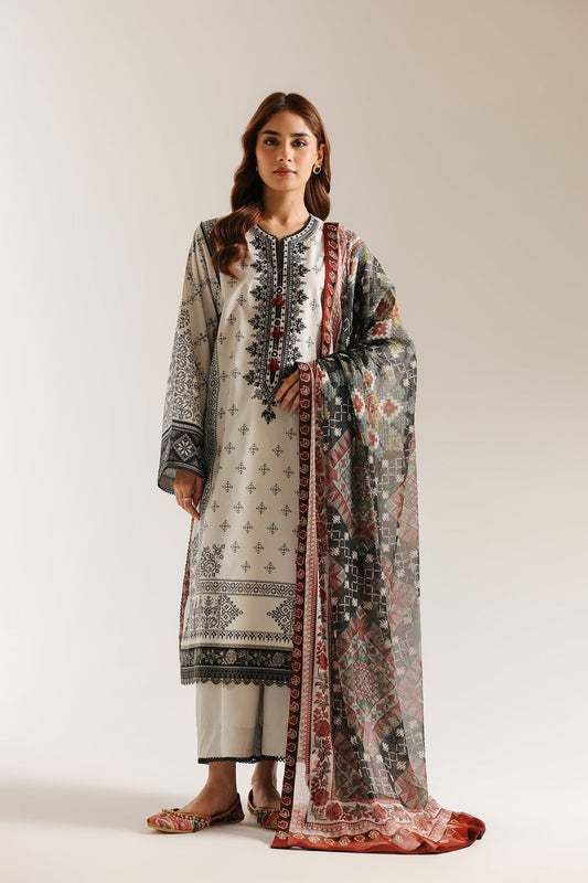 EMBROIDERED SUIT (E1002/203/003)