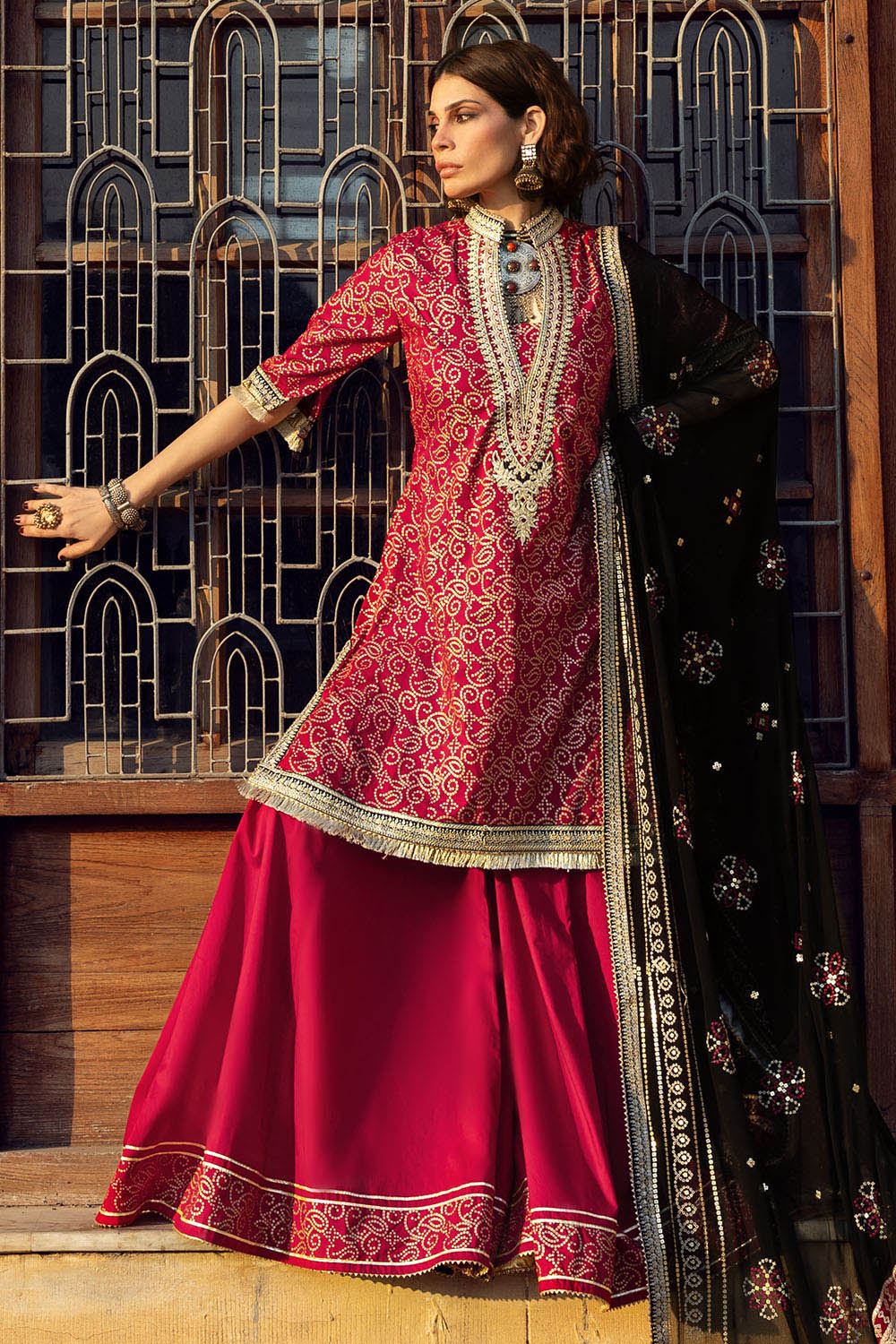3 Piece Gold Printed Lawn Suit with Zari and Sequins Embroidered Chiffon Dupatta and Dyed Trouser BM-62041