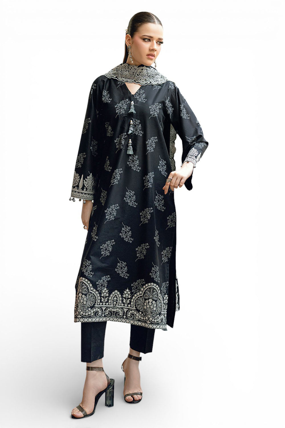 3 Piece Embroidered Lawn Suit DN-52028