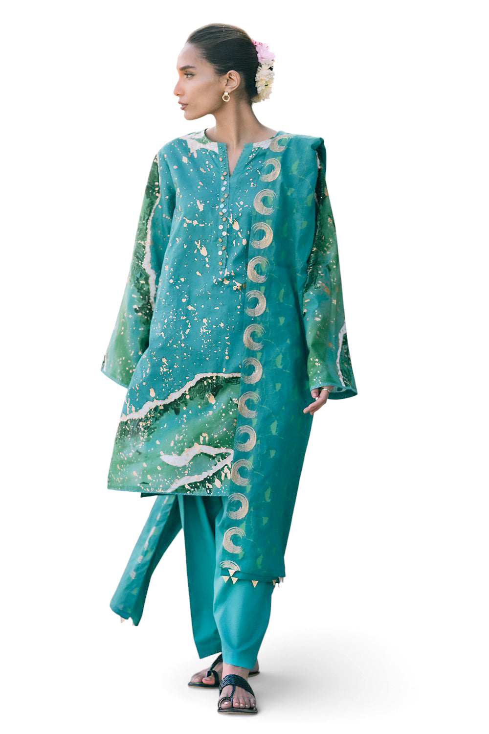 3 Piece Gold Printed Lawn Suit with Embroidered Lacquer Printed Dupatta CL-52512