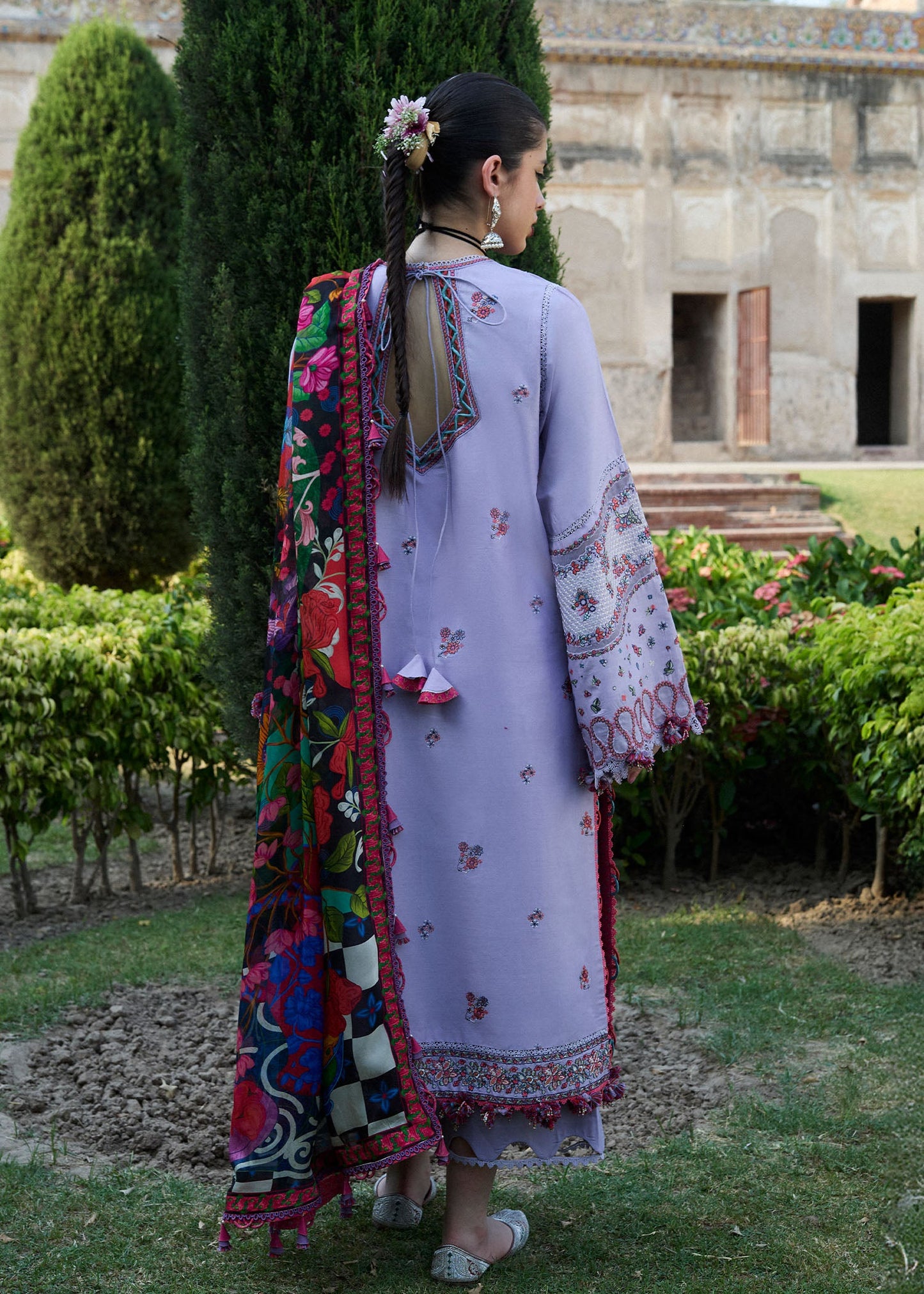 Inaya