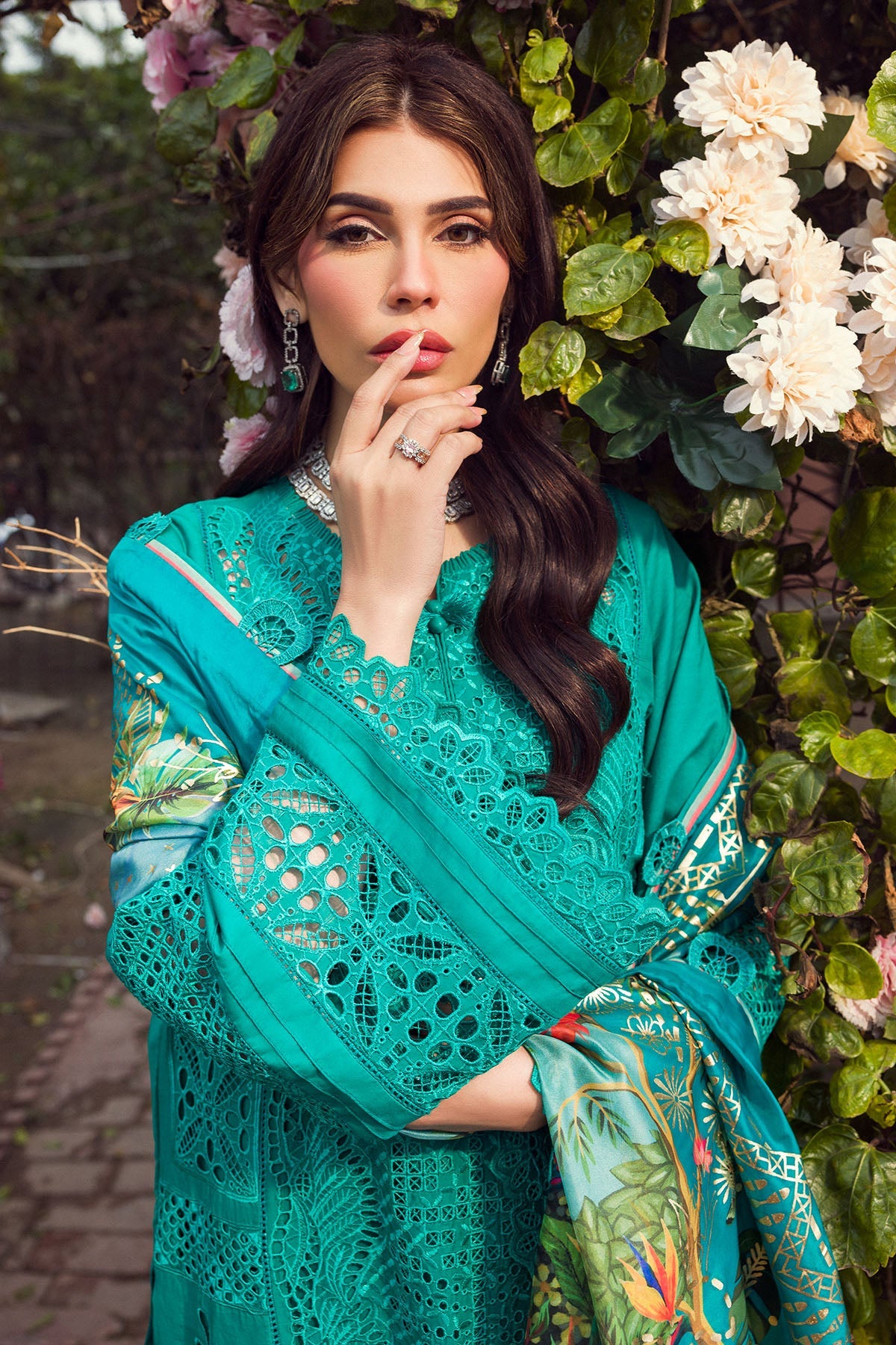 4430-SANOBAR EMBROIDERED LAWN UNSTITCHED