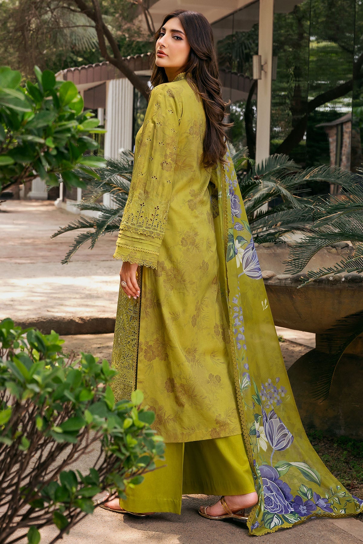 5363-NESSA DIGITAL PRINTED LAWN UNSTITCHED