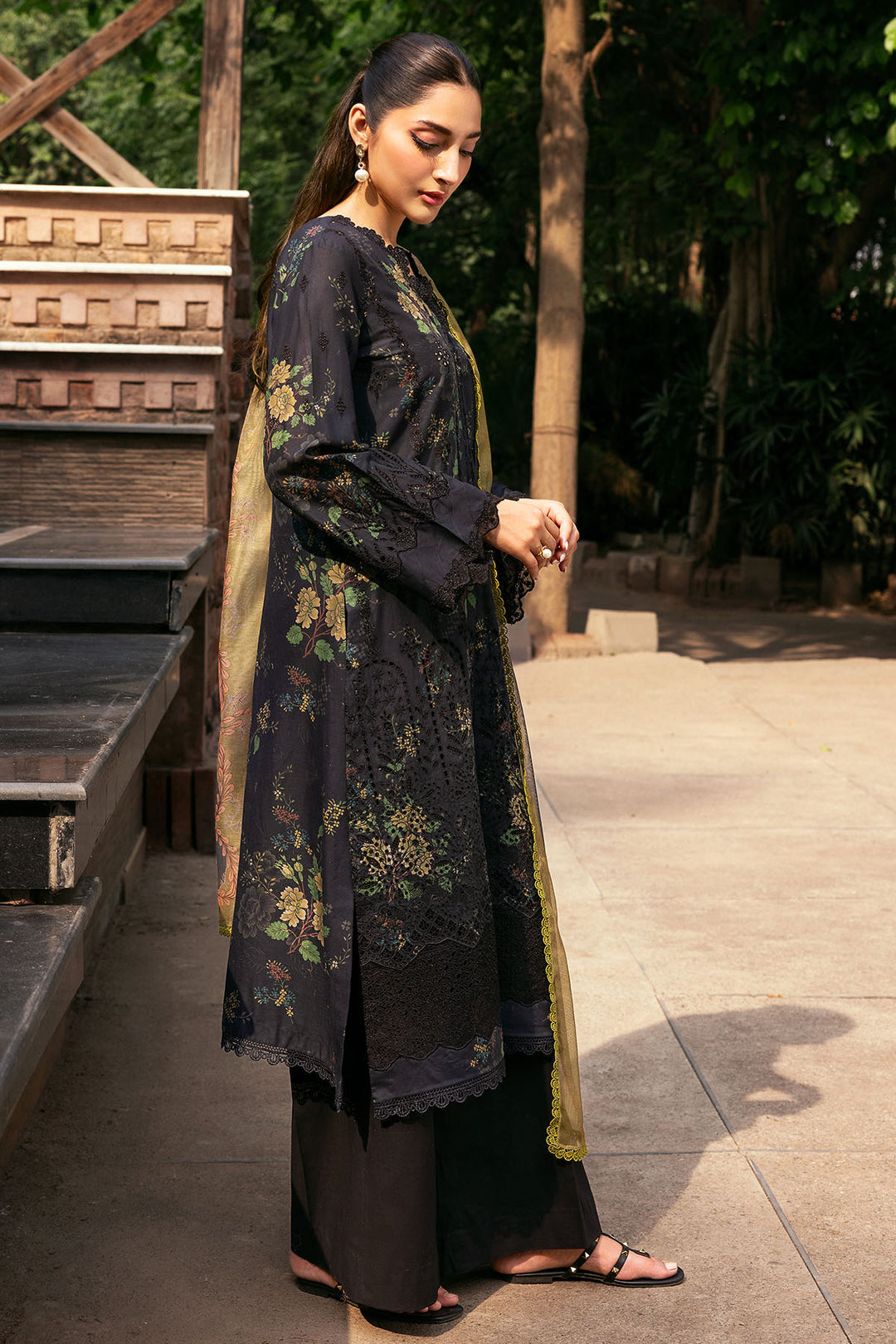 5369-JULLINA DIGITAL PRINTED LAWN UNSTITCHED