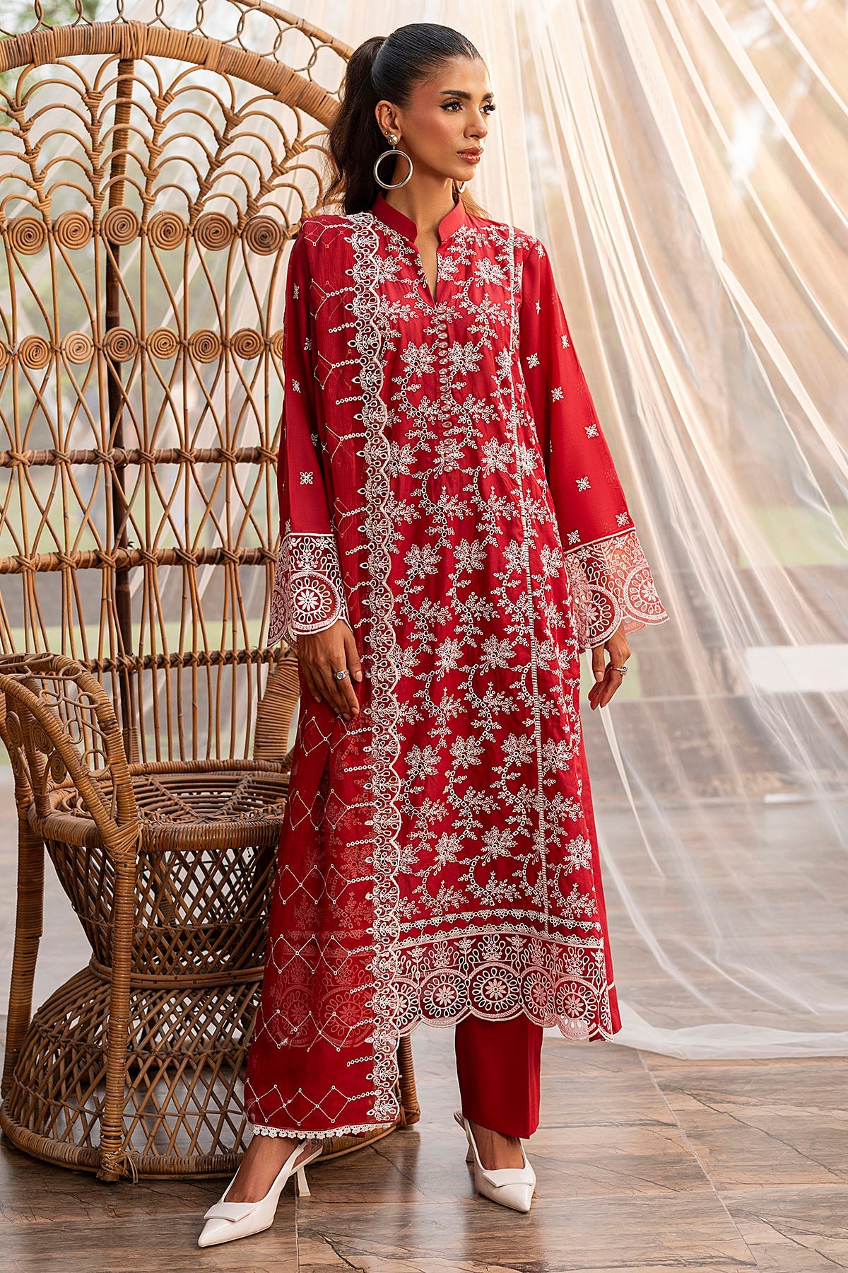 5587-NUHA EMBROIDERED LAWN UNSTITCHED
