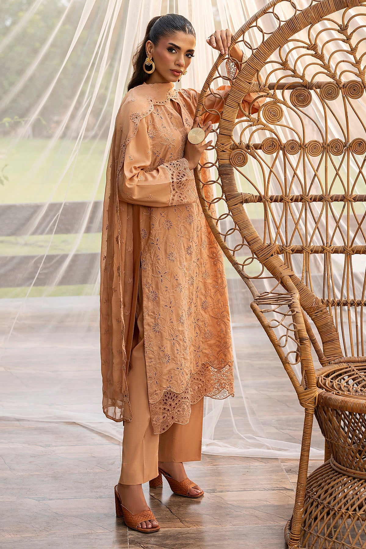 5588-AMAYA EMBROIDERED LAWN UNSTITCHED