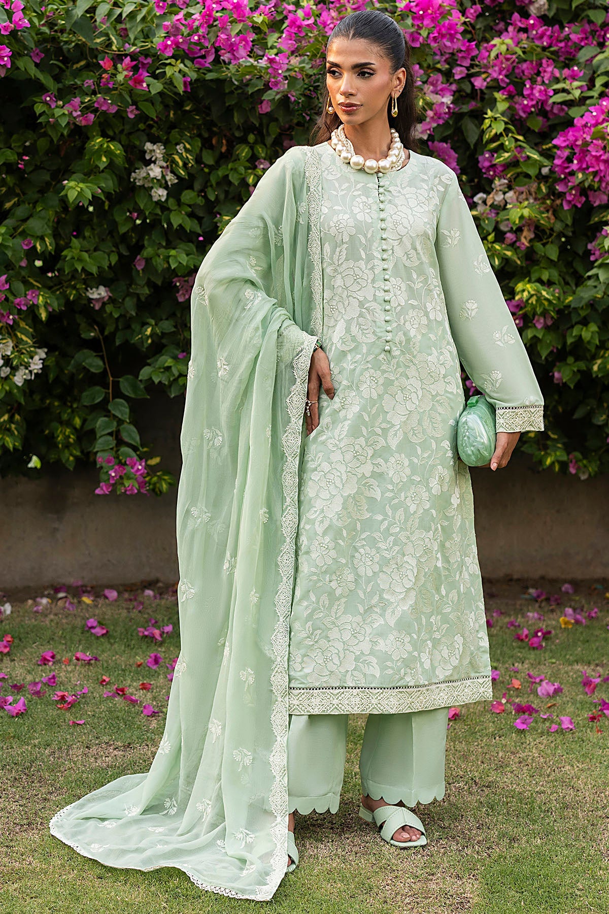 5589-NAYAL EMBROIDERED LAWN UNSTITCHED