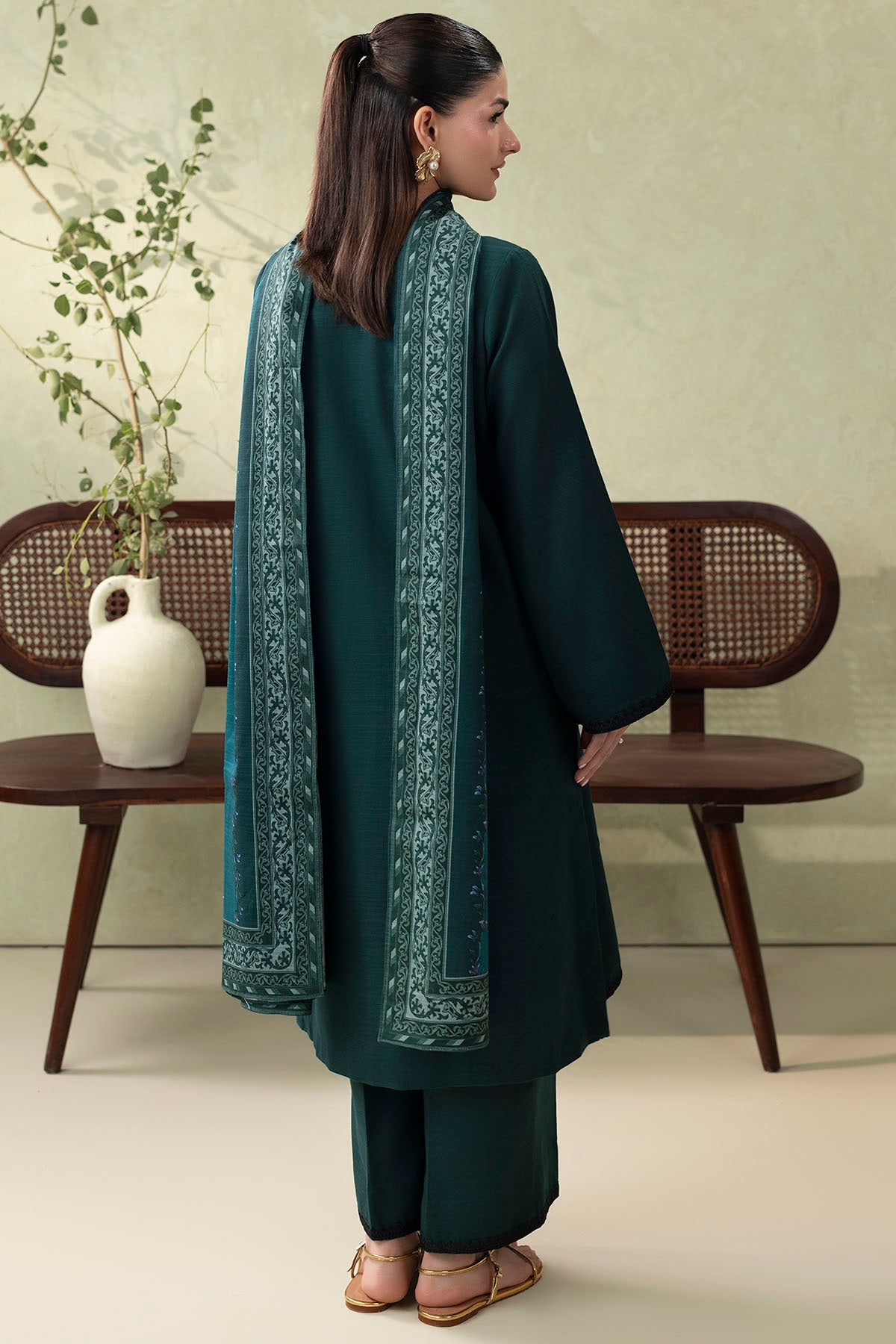 5691-ROSA EMBROIDERED KHADDAR UNSTITCHED