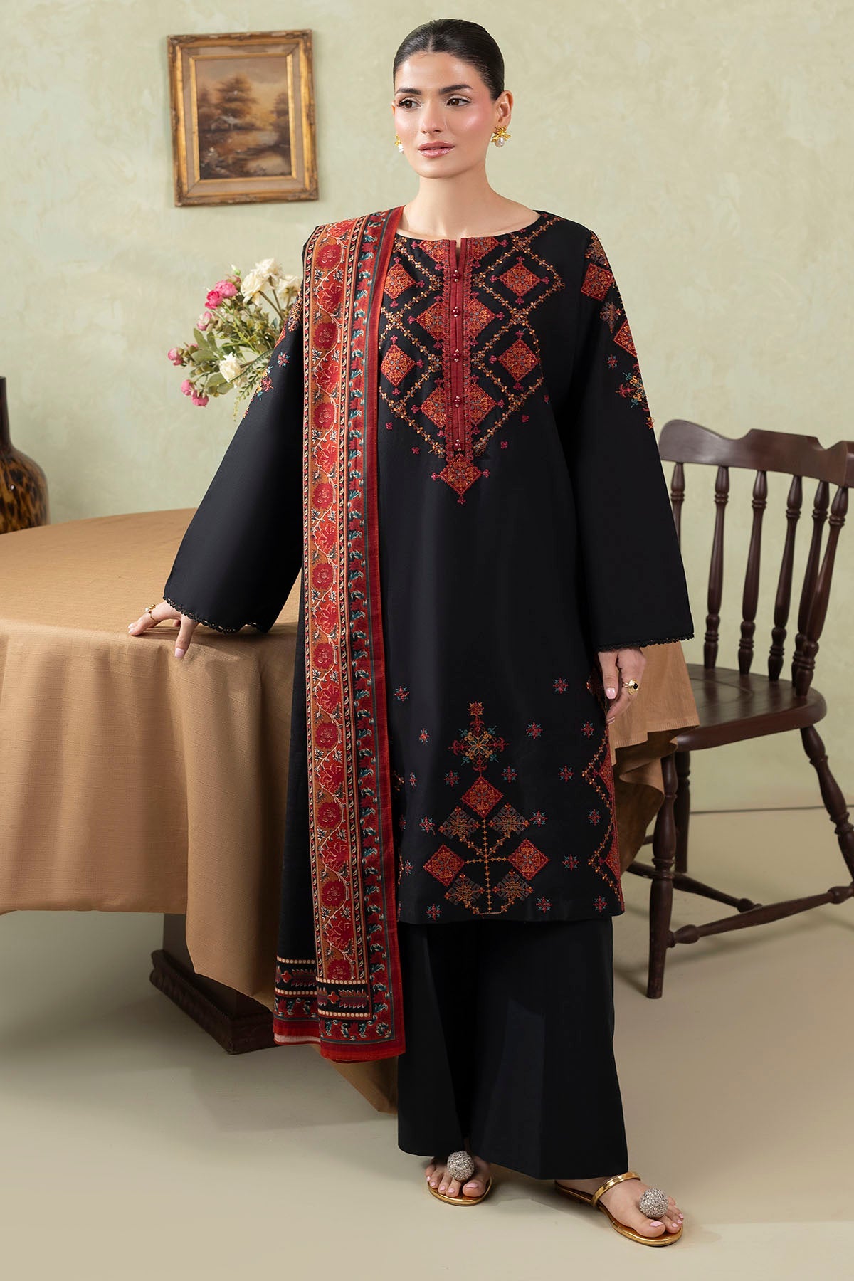 5692-NASEHA EMBROIDERED KHADDAR UNSTITCHED