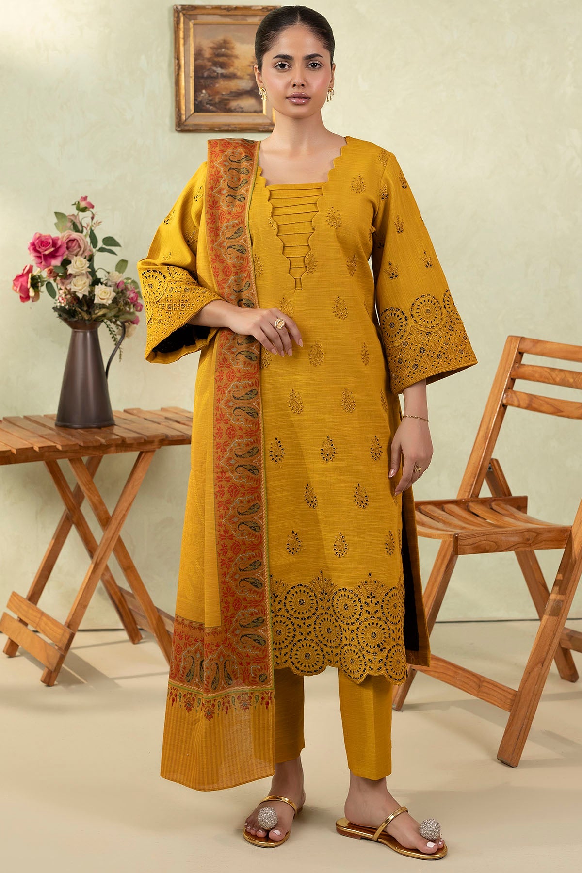 5695-SAI EMBROIDERED KHADDAR UNSTITCHED