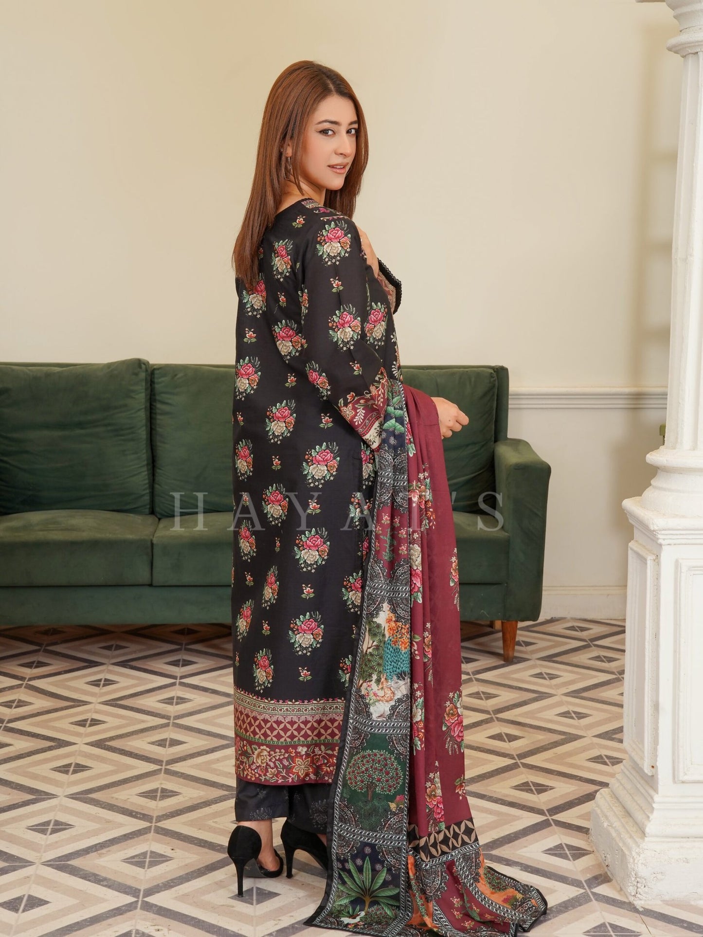 Summer Whisper – 3PC Midnight Rose