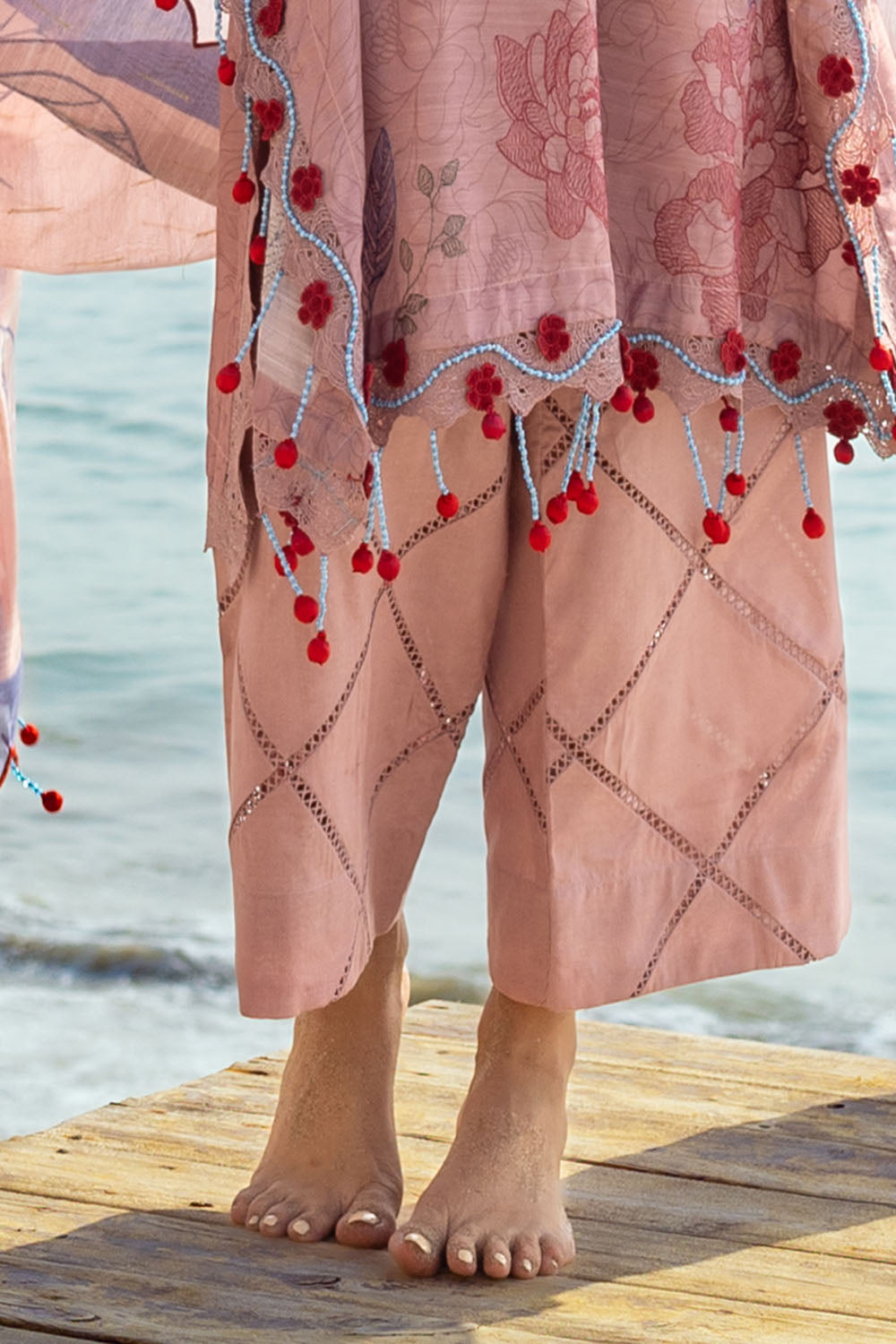 3 Piece Embroidered Printed Paper Cotton Suit with Zari Dupatta FE-52085