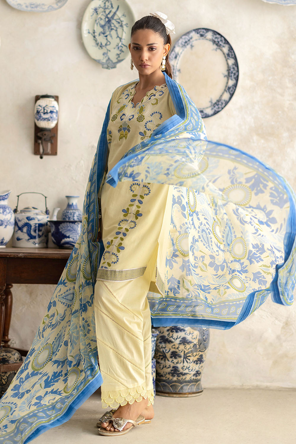 3 Piece Embroidered Lawn Suit with Chiffon Dupatta and Borders BM-62005