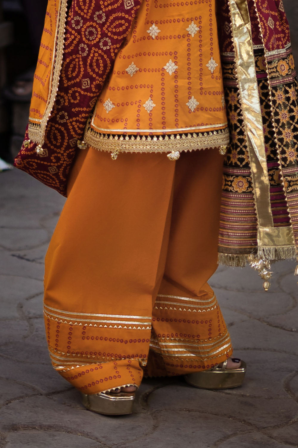 3 Piece Embroidered Gold and Lacquer Printed Lawn Suit with Gold and Lacquer Printed Chiffon Dupatta and Dyed Trouser BM-62029