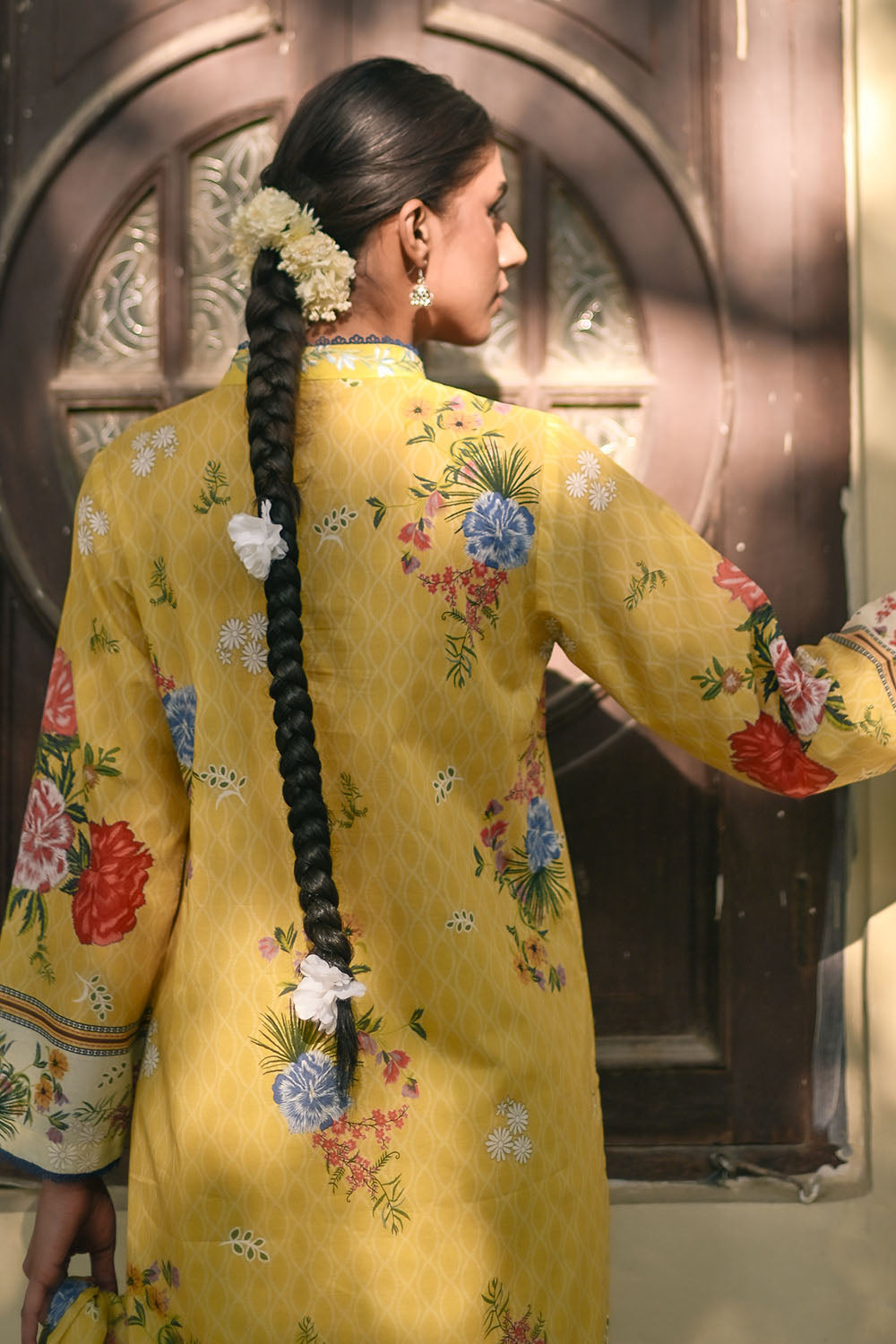 3 Piece Printed Lawn Suit with Embroidered Lace and Bunches CL-62276