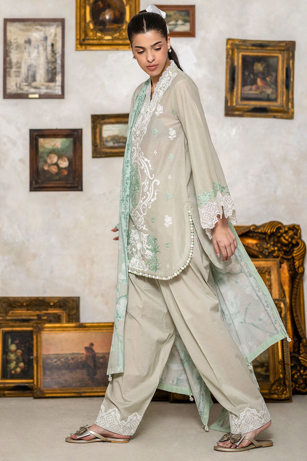 3 Piece Embroidered Lawn Suit with Denting Lawn Dupatta and Border DN-62027