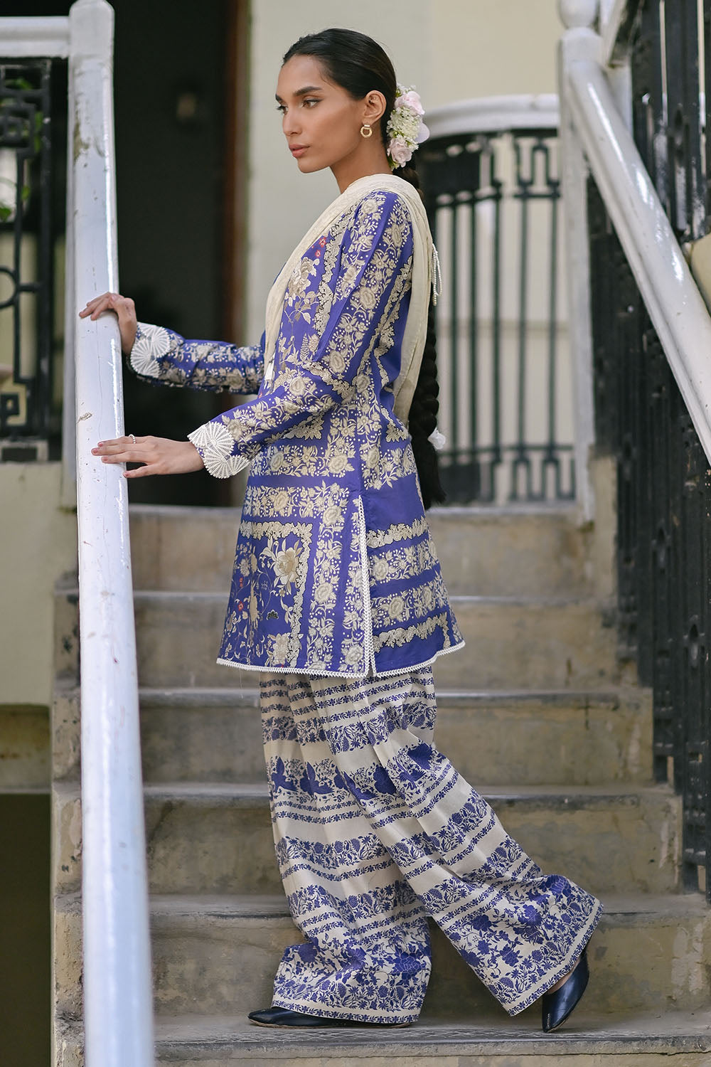 3 Piece Printed Lawn Suit with Embroidered Border CL-62270