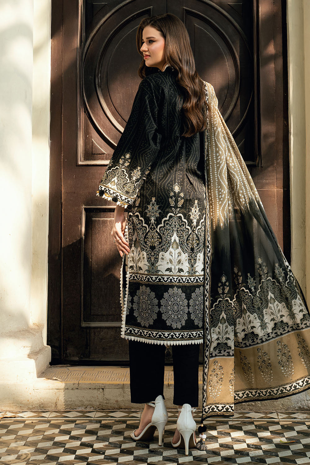 3 Piece Printed Cross Hatch Suit CH-62019