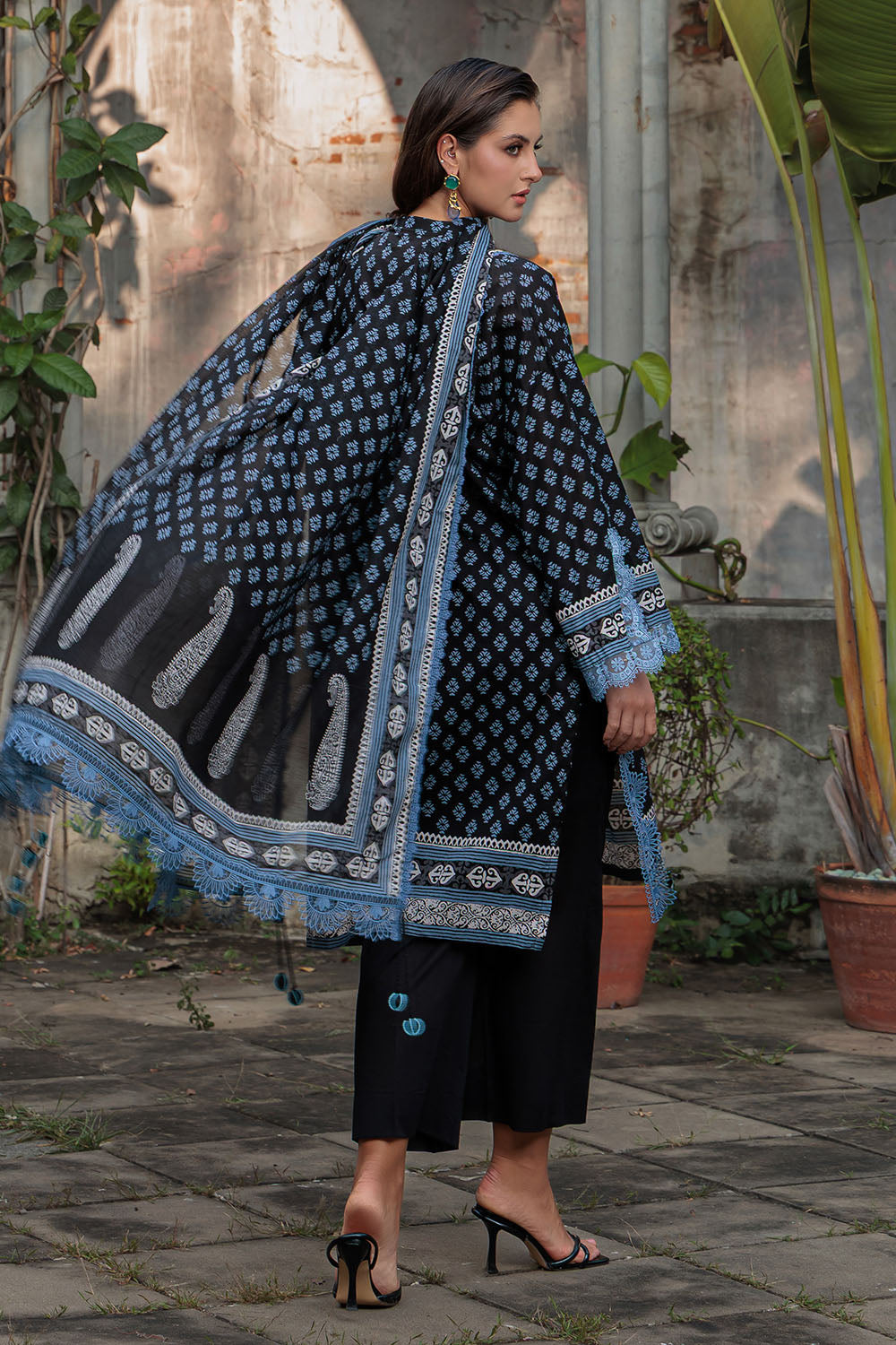3 Piece Printed Lawn Suit B-62002