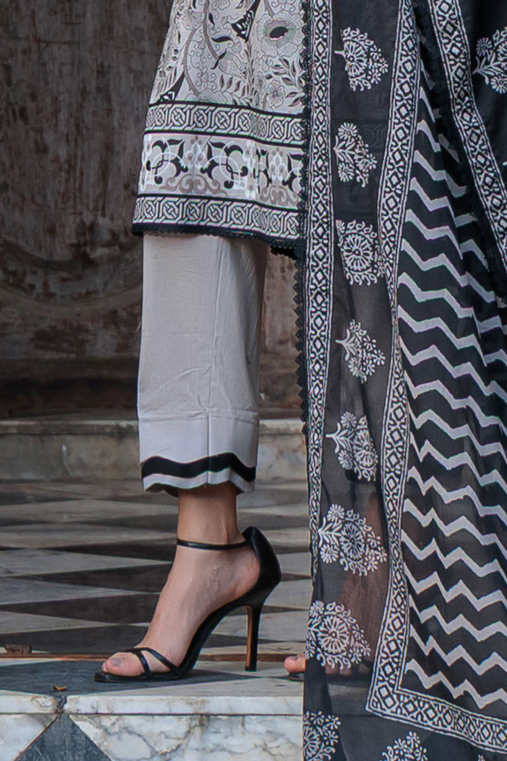 3 Piece Printed Lawn Suit B-62005