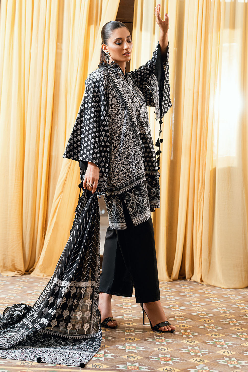 3 Piece Printed Lawn Suit B-62007