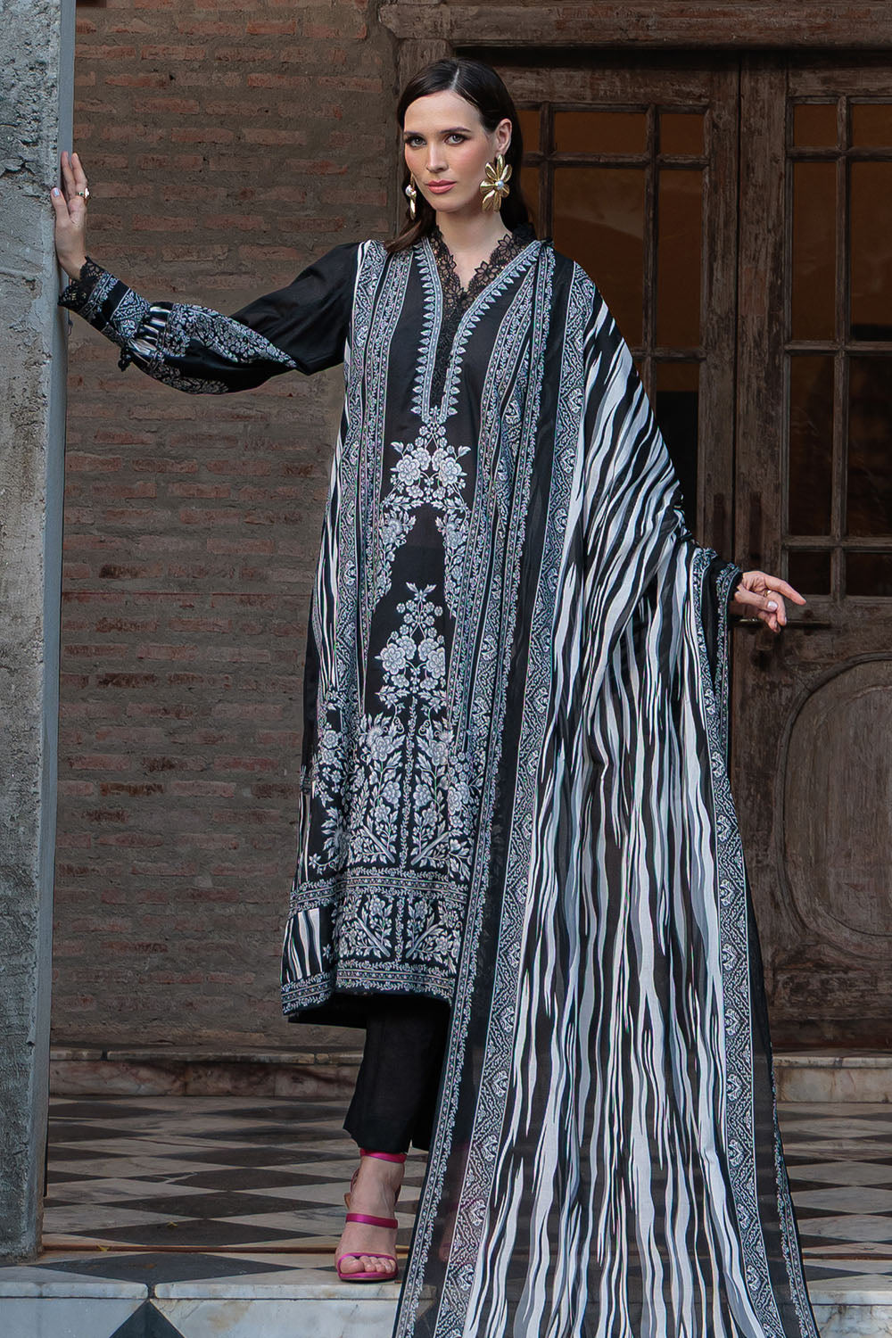 3 Piece Printed Lawn Suit B-62008