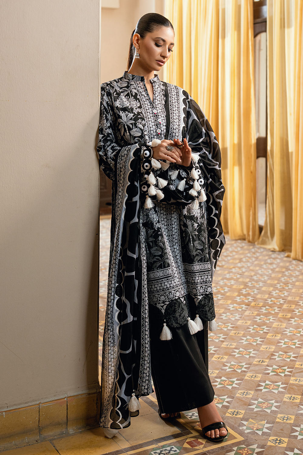 3 Piece Printed Lawn Suit B-62010