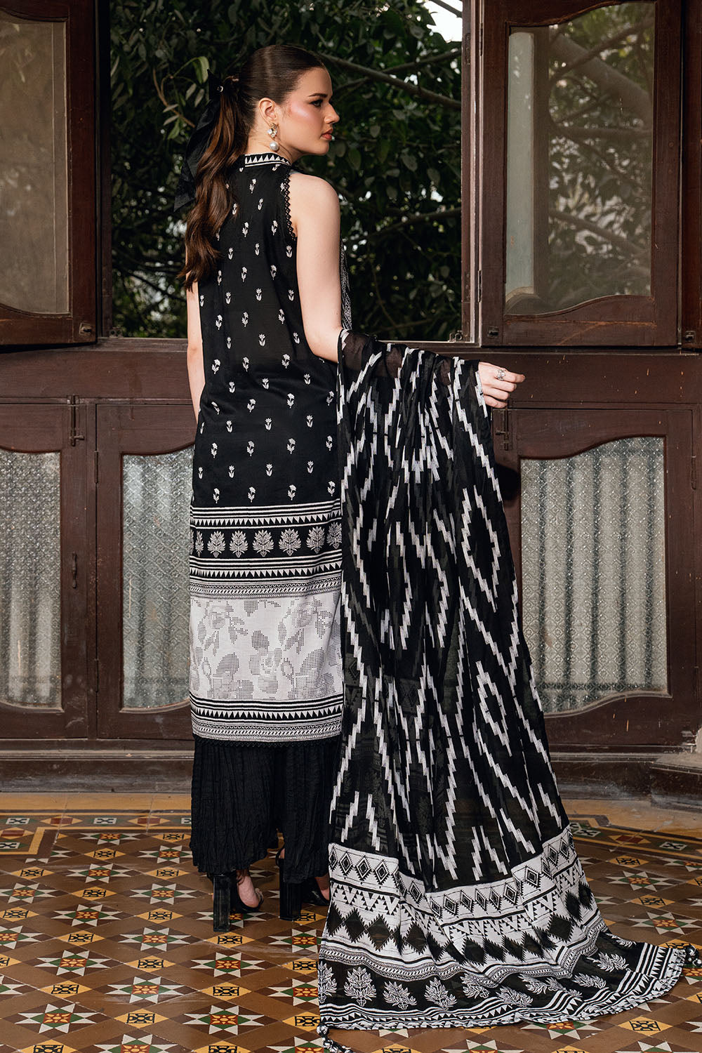 3 Piece Printed Lawn Suit B-62013