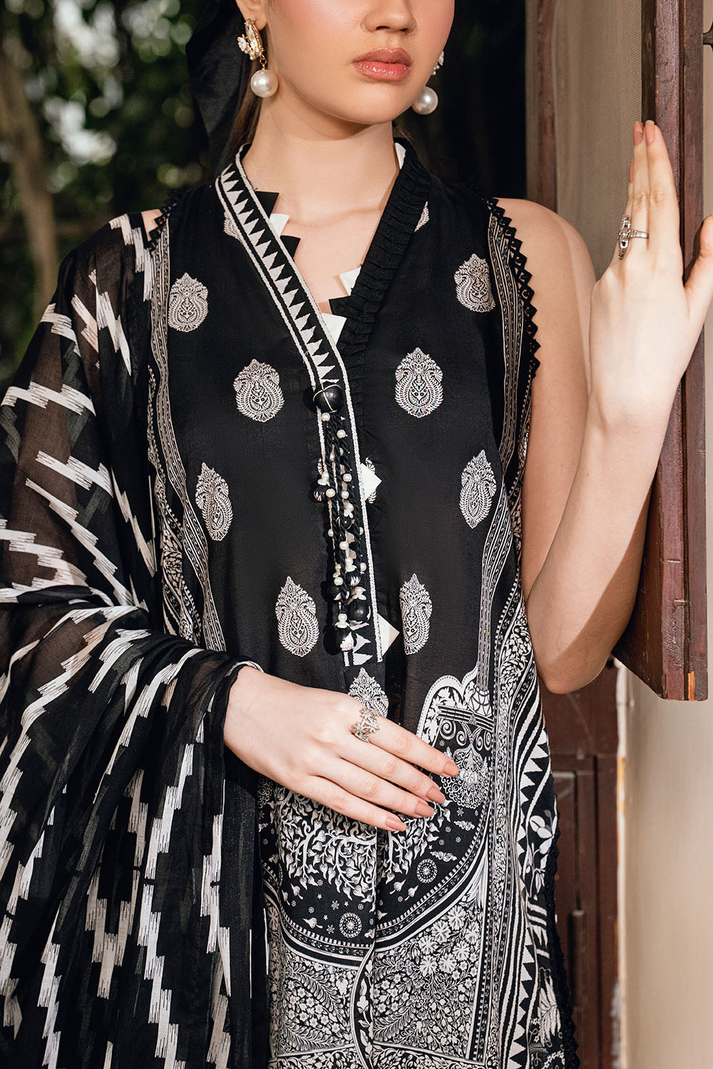3 Piece Printed Lawn Suit B-62013