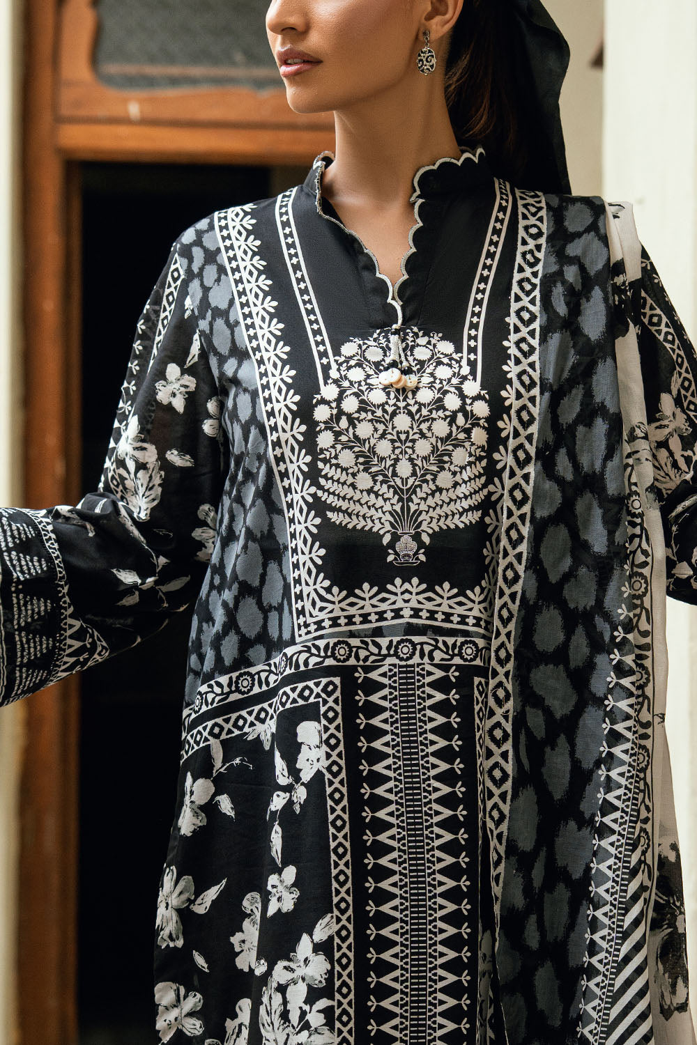 3 Piece Printed Lawn Suit B-62016
