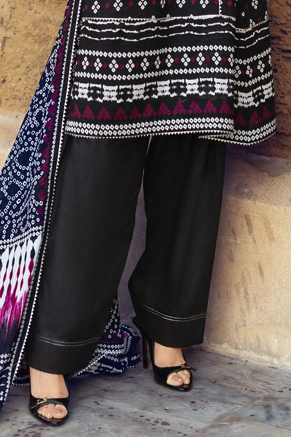 3 Piece Printed Lawn Suit CL-52175 A