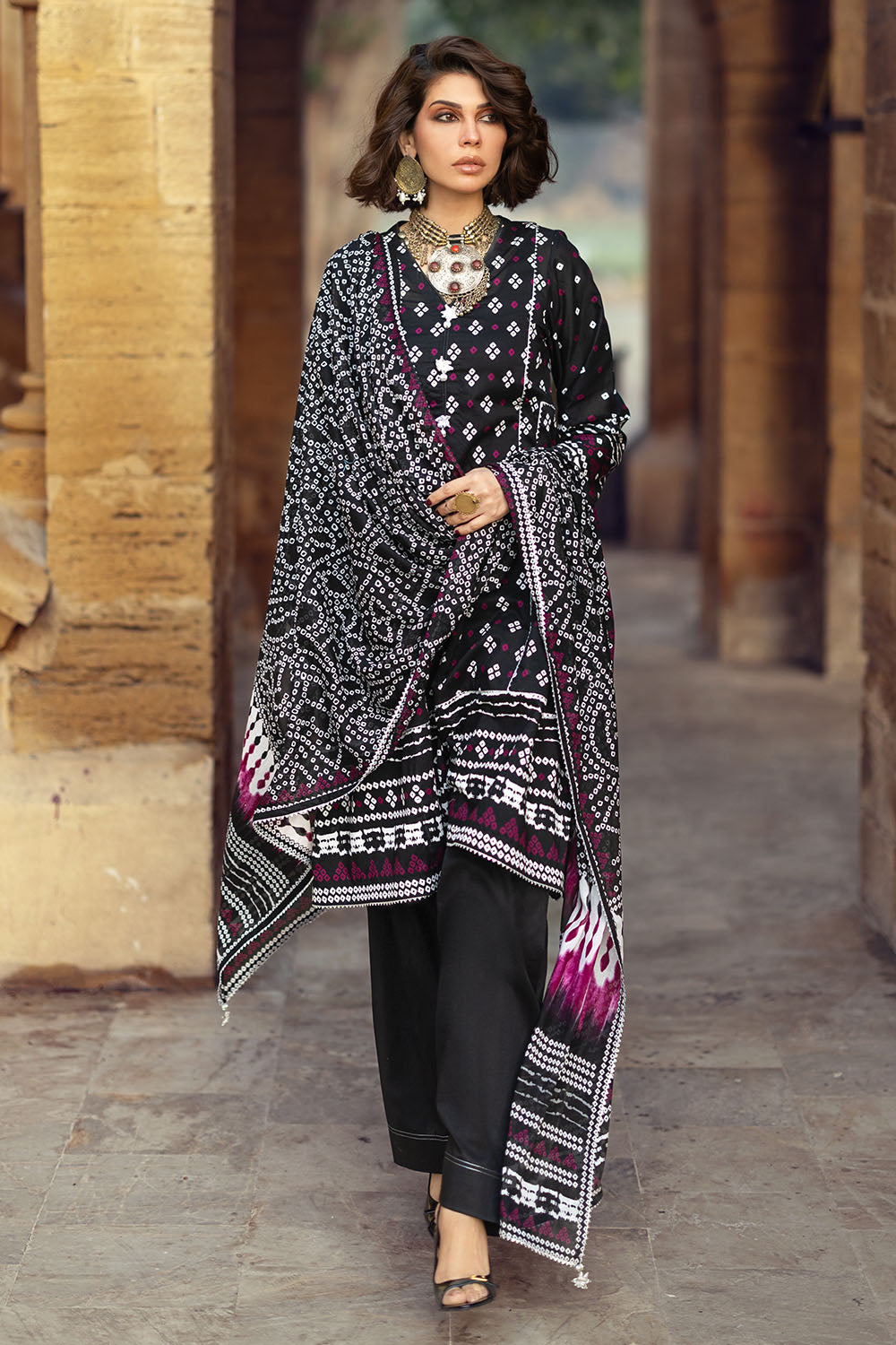 3 Piece Printed Lawn Suit CL-52175 A